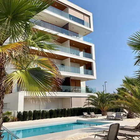 Family Sb9 - Con Piscina - Adria Holiday Apartment *